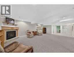 21 TWENTYPLACE Boulevard - 24