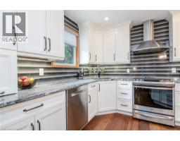 154 AMBLESIDE Court - 16