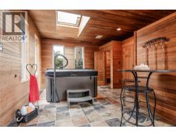 154 AMBLESIDE Court - 36
