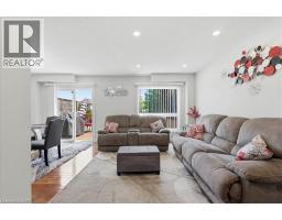 84 WESTMEADOW Drive UnitNo. 1 - 15