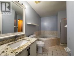 56 PEACHLEAF Crescent - 13