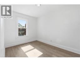 41 BARNESDALE Avenue N - 17