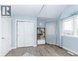 39 WASHBURN Drive - 24