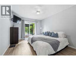 31 GALILEO Boulevard - 18