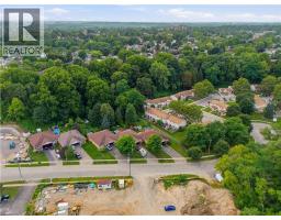 31 GALILEO Boulevard - 42