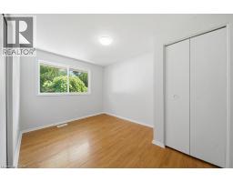 64 WARREN Road - 17