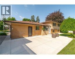 64 WARREN Road - 30