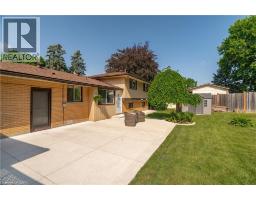 64 WARREN Road - 31