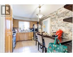 78 MARKSON Crescent - 12