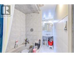 78 MARKSON Crescent - 26