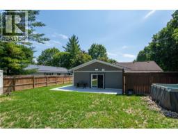 99 JOHN Street W - 39