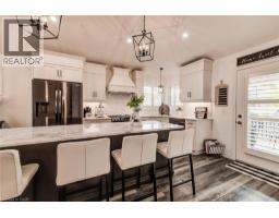 19 LOCK Street - 15