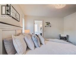 19 LOCK Street - 25