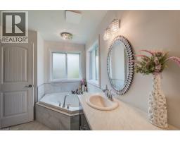 19 LOCK Street - 27