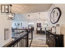 19 LOCK Street - 32