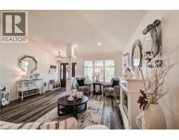 19 LOCK Street - 8