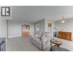 24 MIDLAND Drive UnitNo. 403 - 4