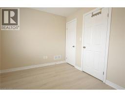 60 CANTERBURY Drive UnitNo. 25 - 11