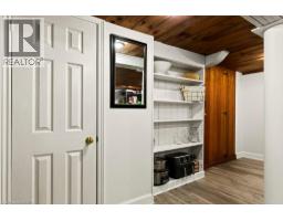 71 STANLEY Avenue - 36