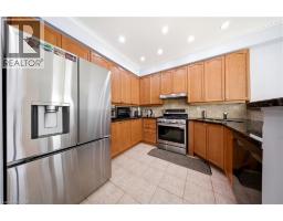 6 PURPLE FINCH Court - 18