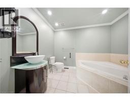6 PURPLE FINCH Court - 32