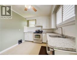 130 SYDENHAM Street - 11