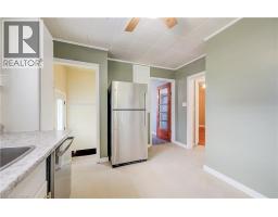 130 SYDENHAM Street - 12