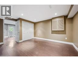 21 TINATAWA Court - 23