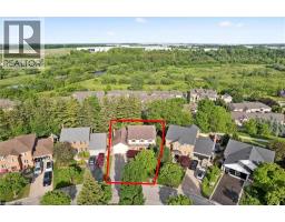 21 TINATAWA Court - 34