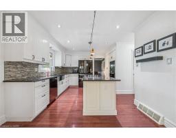 21 TINATAWA Court - 8