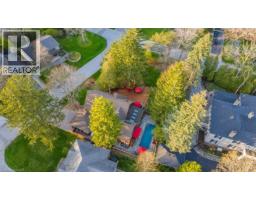 1194 STIRLING Drive - 3