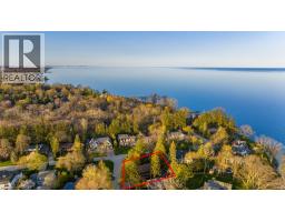 1194 STIRLING Drive - 36