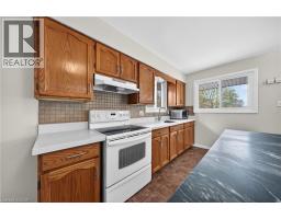 34 AVENUE Road - 10