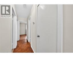 34 AVENUE Road - 18