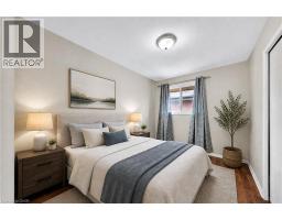 34 AVENUE Road - 24