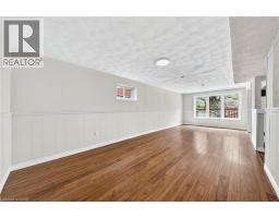 34 AVENUE Road - 36