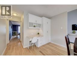 207 WOODRIDGE Drive - 16