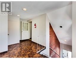 51 AUGUSTA Street - 22