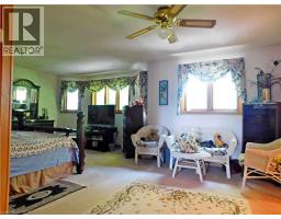 4916 THIRTY Road N - 40
