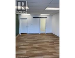 120 PARKDALE Avenue N - 2