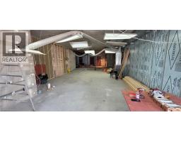 120 PARKDALE Avenue N - 30