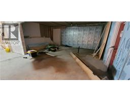120 PARKDALE Avenue N - 32