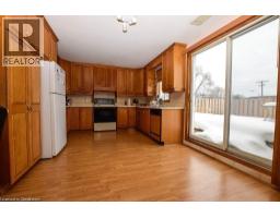120 PARKDALE Avenue N - 33