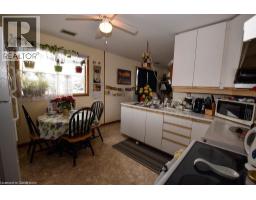 120 PARKDALE Avenue N - 42