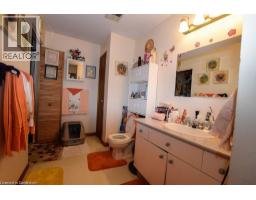 120 PARKDALE Avenue N - 45