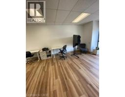 120 PARKDALE Avenue N - 6