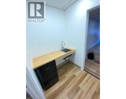 120 PARKDALE Avenue N - 7