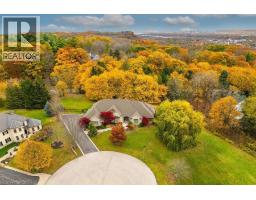 27 SUN Avenue - 43