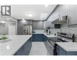 22 COLONIAL Street - 10