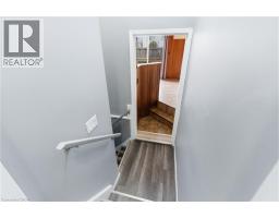 22 COLONIAL Street - 24